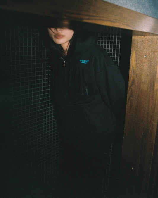 BLACK ARCH ZIP UP BY FISCHER APPENDIX